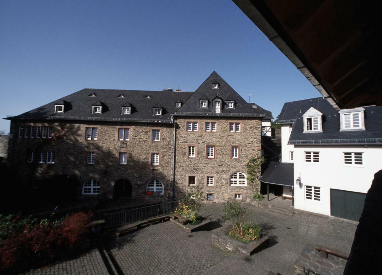 Ferienwohnungen Burg モンシャウ エクステリア 写真